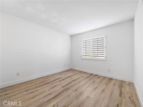 75 Ashford , Irvine, CA