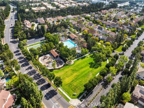 75 Ashford , Irvine, CA