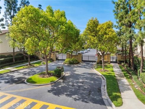 75  Ashford  , Irvine, CA