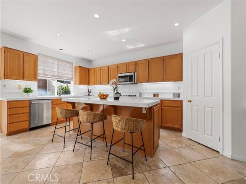 75 Ashford , Irvine, CA