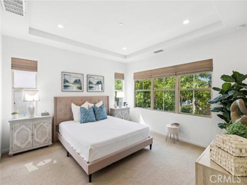 21 Somerton , Irvine, CA