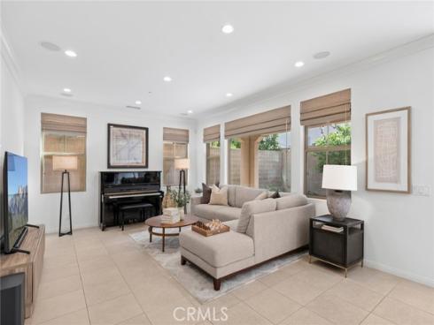 21 Somerton , Irvine, CA
