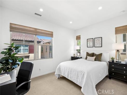 21 Somerton , Irvine, CA