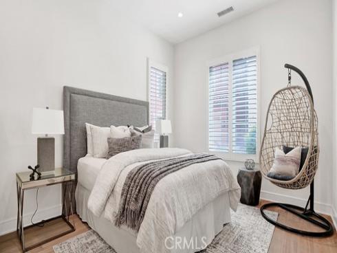 163 Linda Vista, Irvine, CA