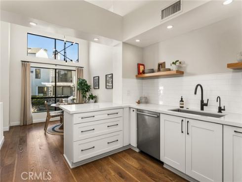 30 Waterway 43 , Irvine, CA