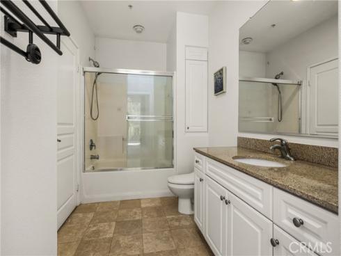 3202 Watermarke , Irvine, CA