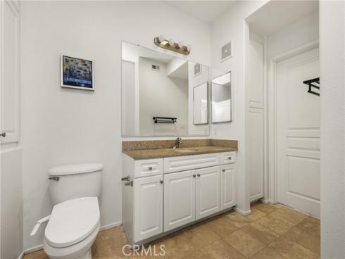 3202 Watermarke , Irvine, CA