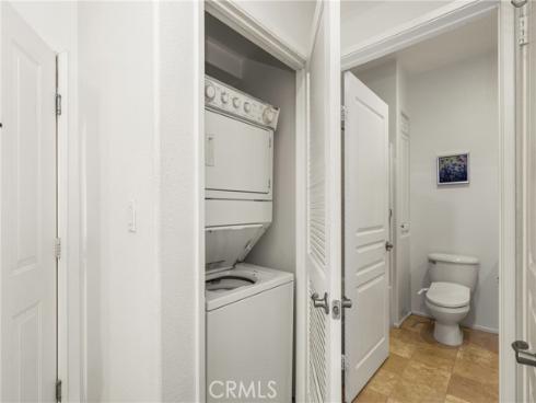 3202 Watermarke , Irvine, CA