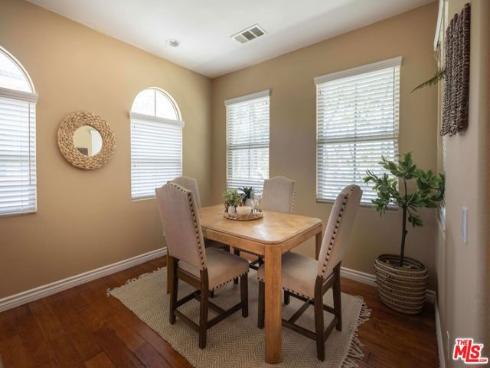 107  Chantilly  , Irvine, CA