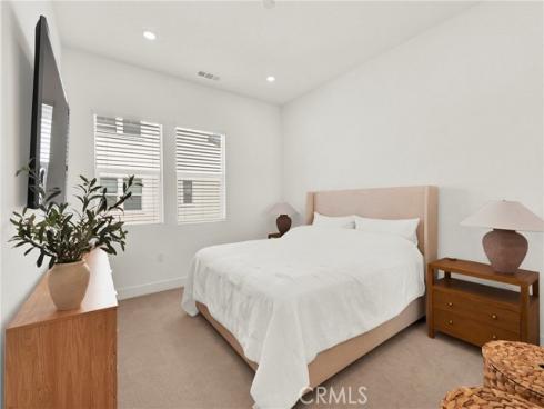 74 Dudley , Irvine, CA