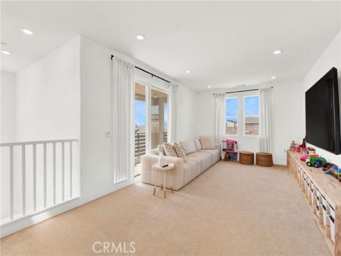 74 Dudley , Irvine, CA