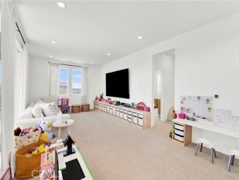 74 Dudley , Irvine, CA