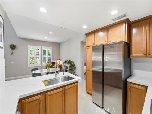 143 Lockford , Irvine, CA