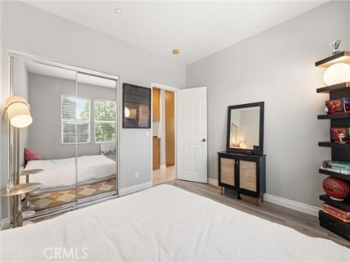 143 Lockford , Irvine, CA