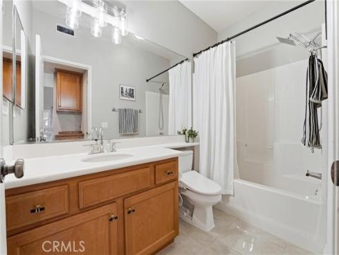 143 Lockford , Irvine, CA