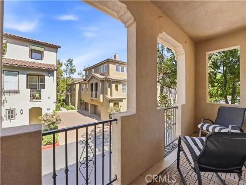 143 Lockford , Irvine, CA