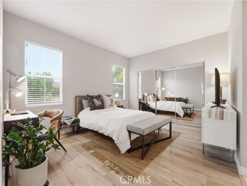 143 Lockford , Irvine, CA