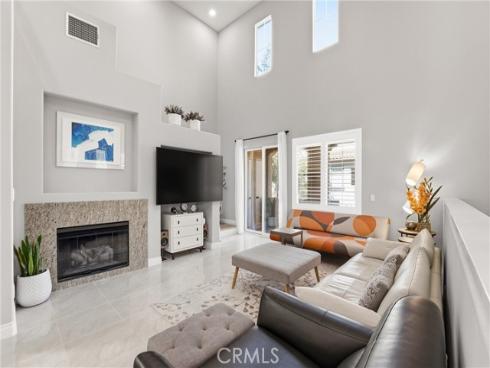 143 Lockford , Irvine, CA