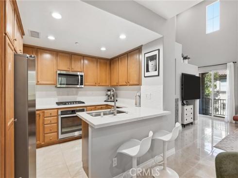 143 Lockford , Irvine, CA