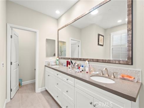 72 Granite Path , Irvine, CA