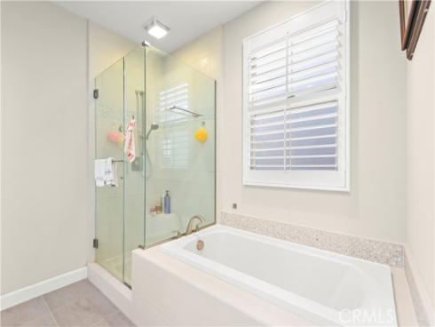 72 Granite Path , Irvine, CA