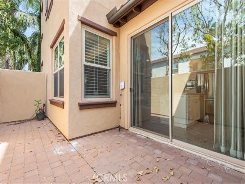 72 Granite Path , Irvine, CA