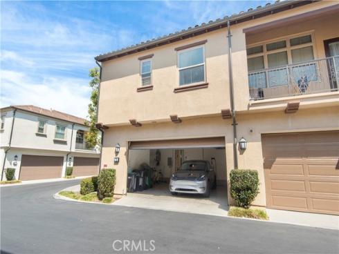 72 Granite Path , Irvine, CA