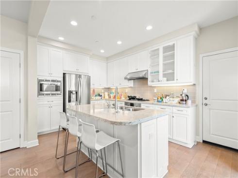 72 Granite Path , Irvine, CA