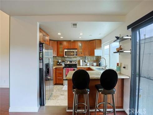 12 Silverwood 19 , Irvine, CA