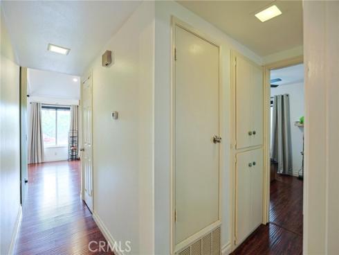 12 Silverwood 19 , Irvine, CA