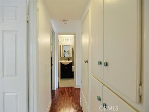 12 Silverwood 19 , Irvine, CA