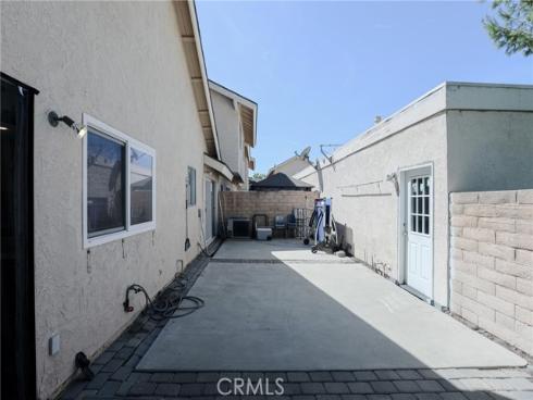 12 Silverwood 19 , Irvine, CA