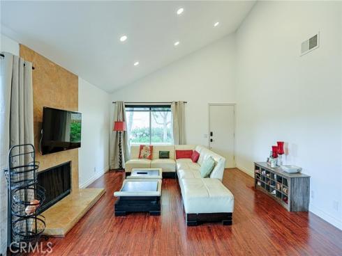 12 Silverwood 19 , Irvine, CA