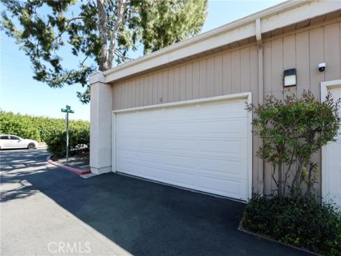 12 Silverwood 19 , Irvine, CA