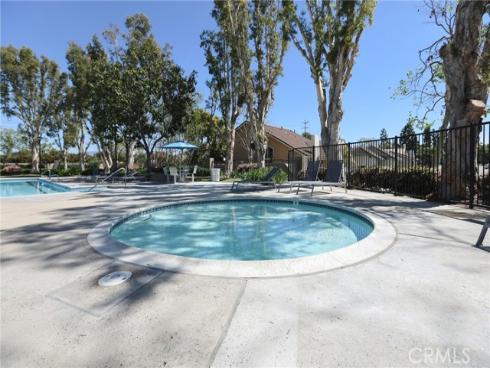 12 Silverwood 19 , Irvine, CA