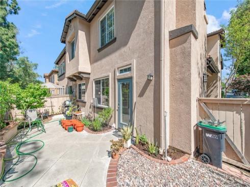 3 Ardmore , Irvine, CA
