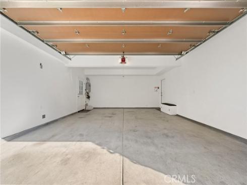 113 Hanging , Irvine, CA