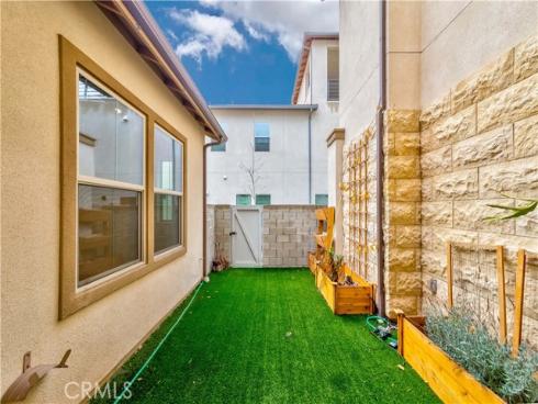 191 Frame , Irvine, CA