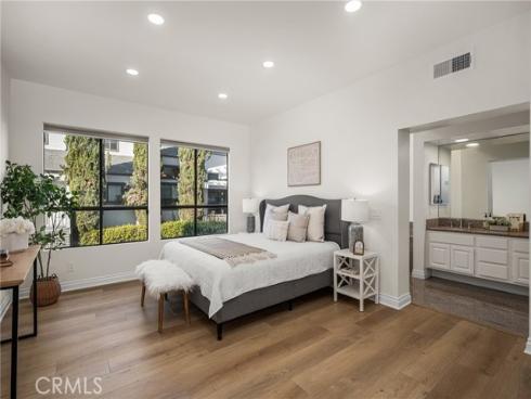 19  Waterway  9 , Irvine, CA