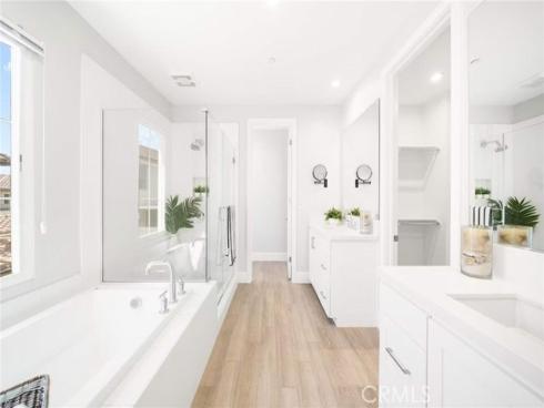 117 Donati , Irvine, CA