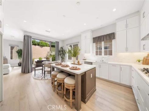 117 Donati , Irvine, CA
