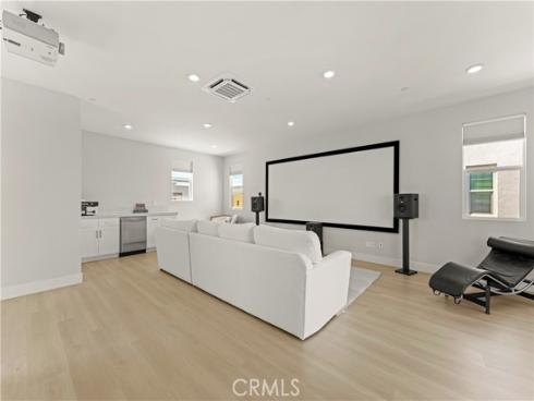 259 chorus , Irvine, CA