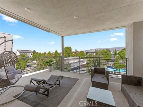 259 chorus , Irvine, CA