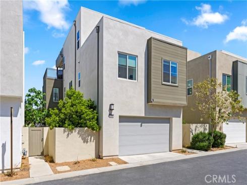 259 chorus , Irvine, CA