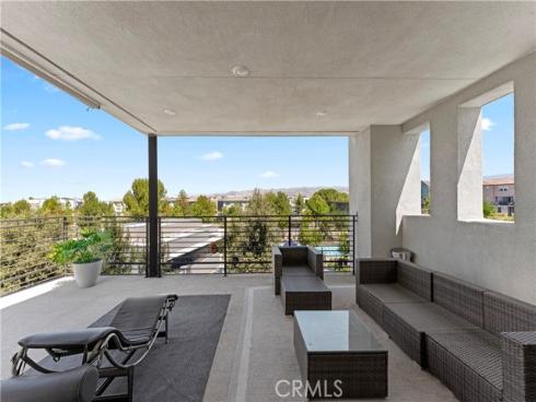 259 chorus , Irvine, CA