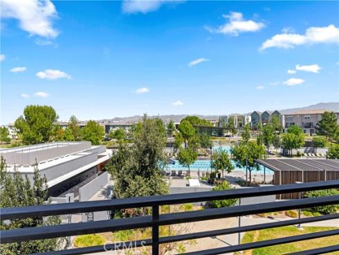259 chorus , Irvine, CA