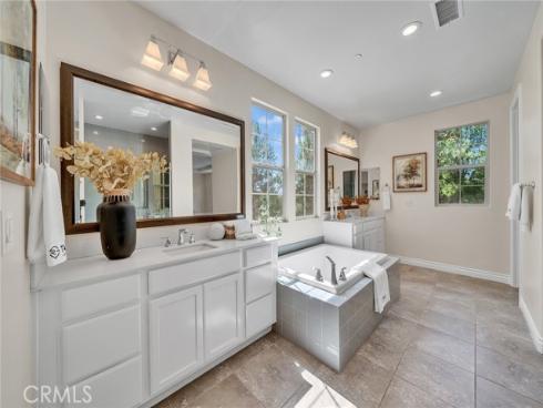 60 Sherwood , Irvine, CA