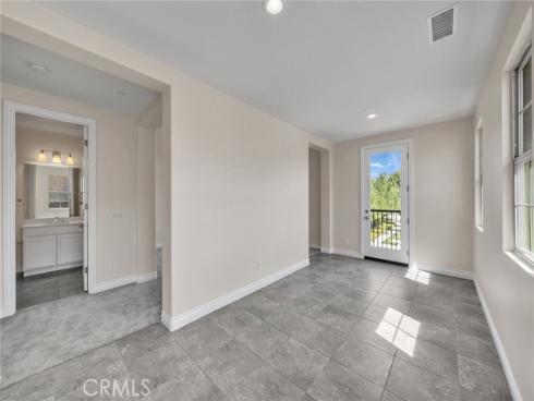 60 Sherwood , Irvine, CA