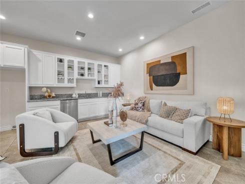 60 Sherwood , Irvine, CA