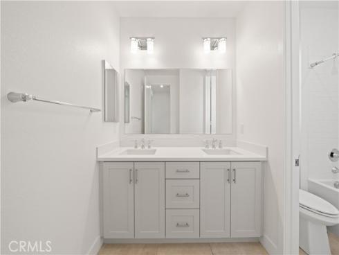 203 Lynx , Irvine, CA